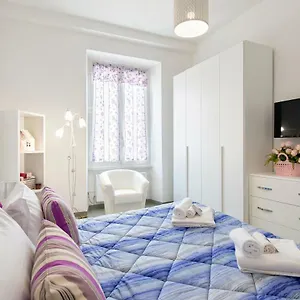https://la-casa-di-emanuela.it-romehotels.com